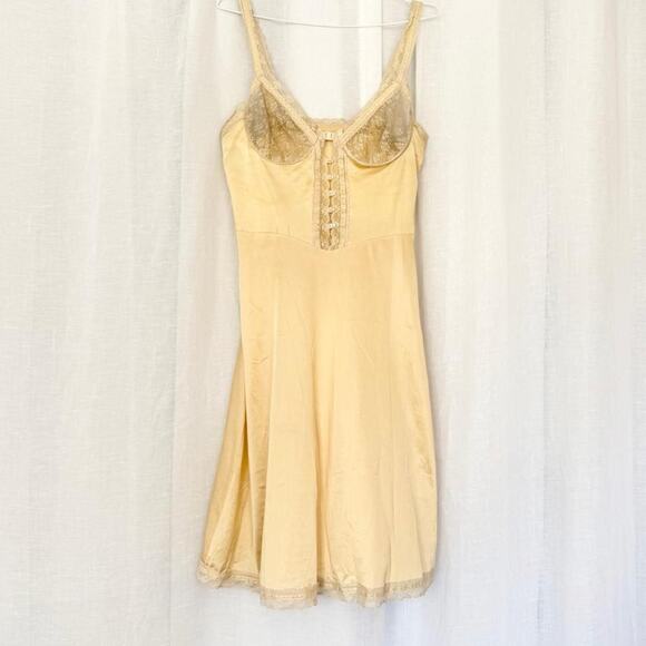 American Vintage Dresses & Skirts - ✧ Rare Vintage Lace Underwire Slip Dress ✧ cream satin lingerie mini dress